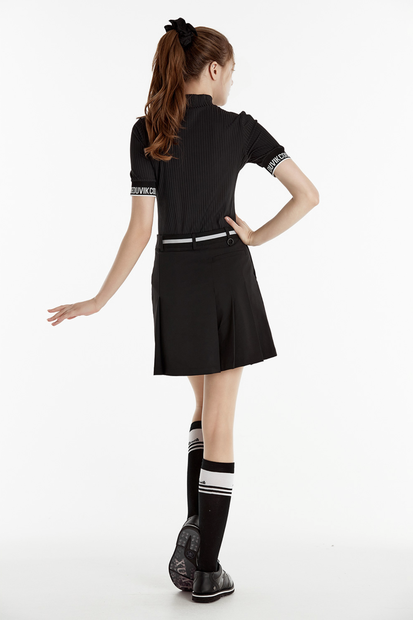 ハーフネックT-シャツ(BLACK)